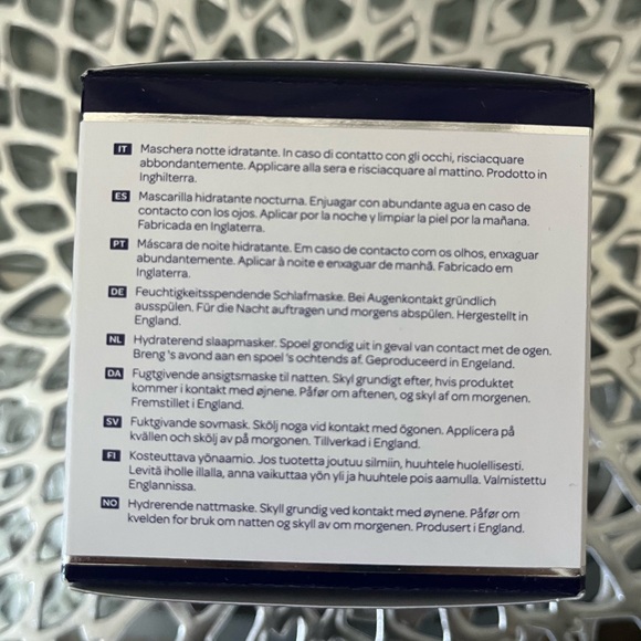 Elemis Peptide4 Plumping Pillow Facial 50 ml size 1.6 Fl oz. New in Box - Picture 5 of 7